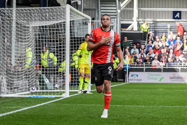 Top 5 Most Valuable Championship Strikers That Premier League Clubs Could Sign