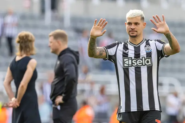 REPORT: Newcastle Star Could Consider Leaving St James’ Park Amid ‘Uncertainty’ Over Howe’s Future