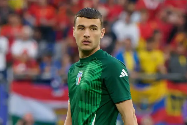 Club Wait On Approach By Newcastle United For £30m Rated Defender