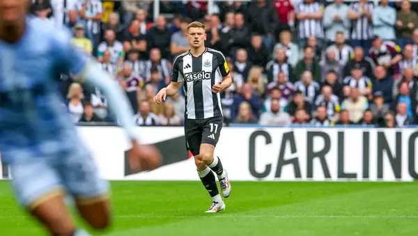 “Really Effective” – Liam Kennedy Singles Out Newcastle Ace For Praise After Tottenham Display