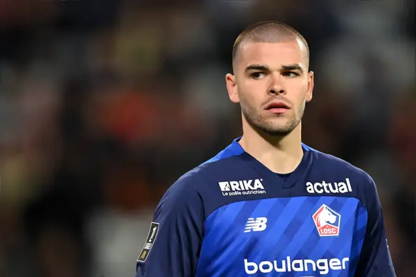 Newcastle Have ‘Watched’ Ligue One’s Goalkeeper Of The Year As They Ponder Cheaper Trafford ‘Alternatives’