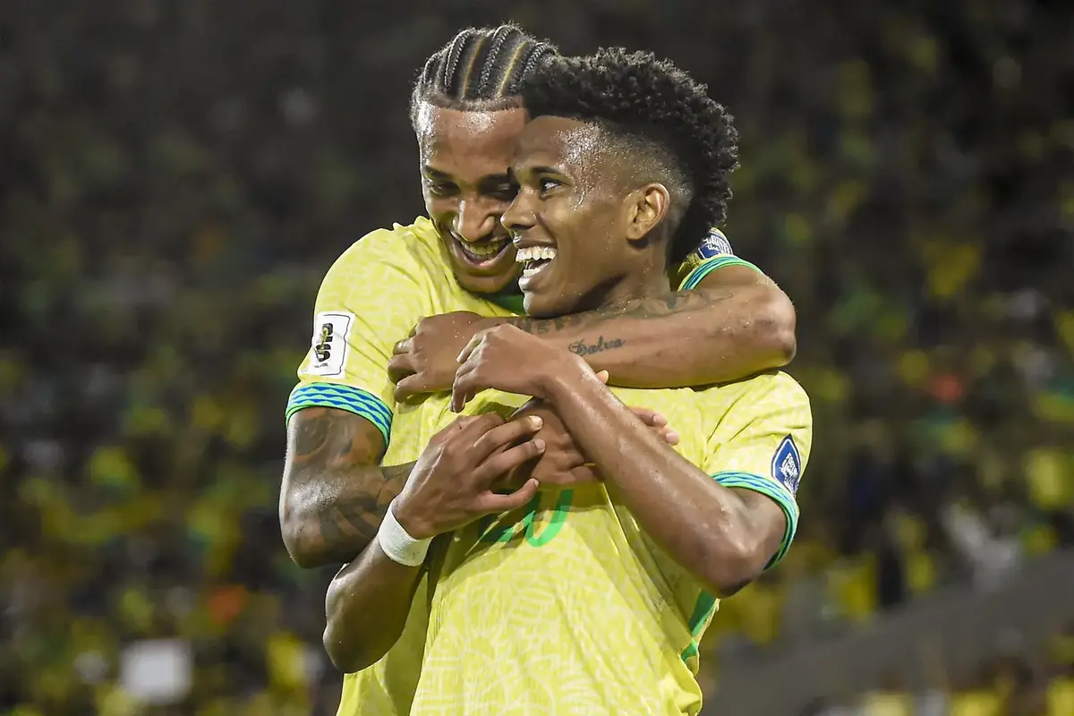 Newcastle Star Earns Praise From Estevao As He Names The 7 Brazil Teammates Who Are “Helping” Him