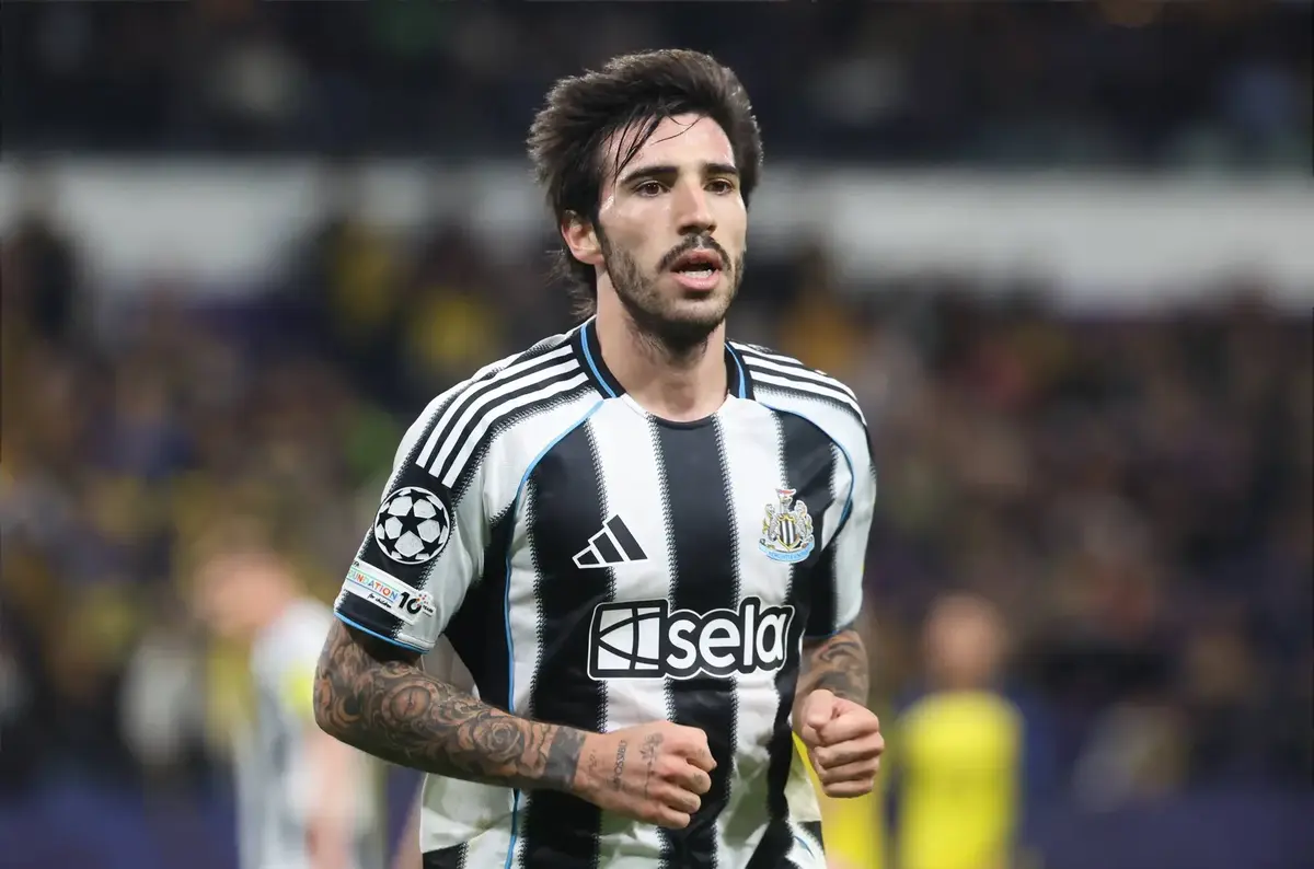 Newcastle Set To Demand Over £130M For “Brilliant” Midfielder Following Romano Contract Update