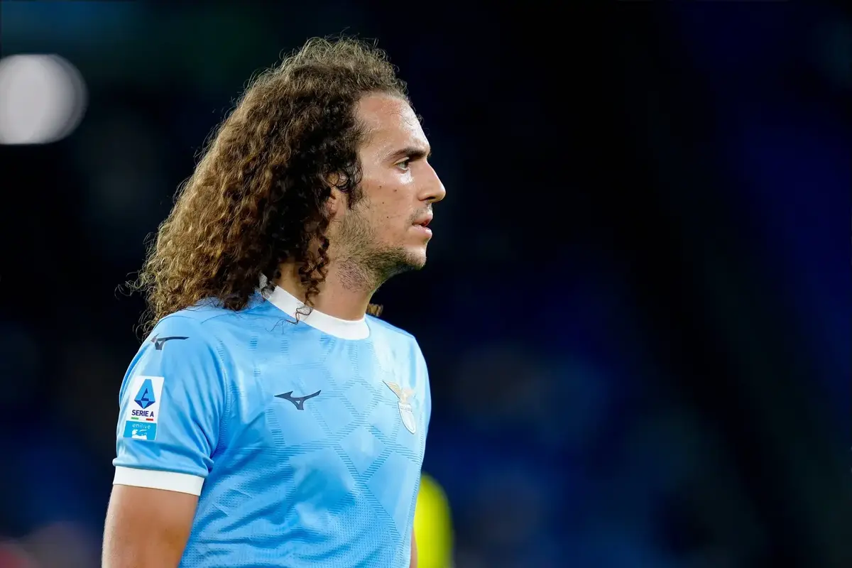 Newcastle United Battle Rivals Sunderland For Ex-Arsenal Bad Boy