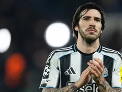 Midfielder's Agents Set To "Meet" With Newcastle As Interest From Arsenal And Other Top PL Clubs Is Confirmed