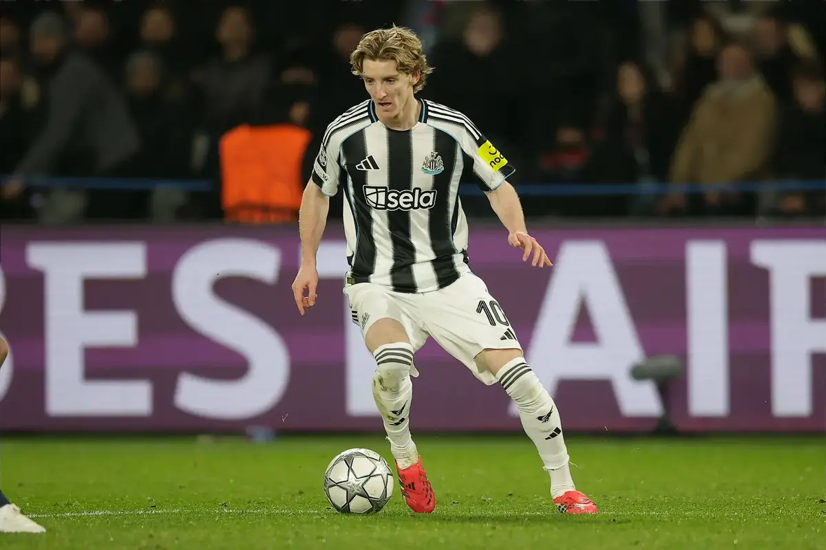 Newcastle Ace Breaks Silence Amid Claims That Liverpool, Arsenal And Man City Are All Plotting £95M Bids