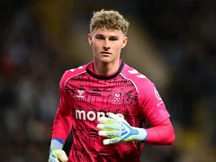 Shock Replacement For Nick Pope Considered As Newcastle United Eye £20M Rated Goalkeeper