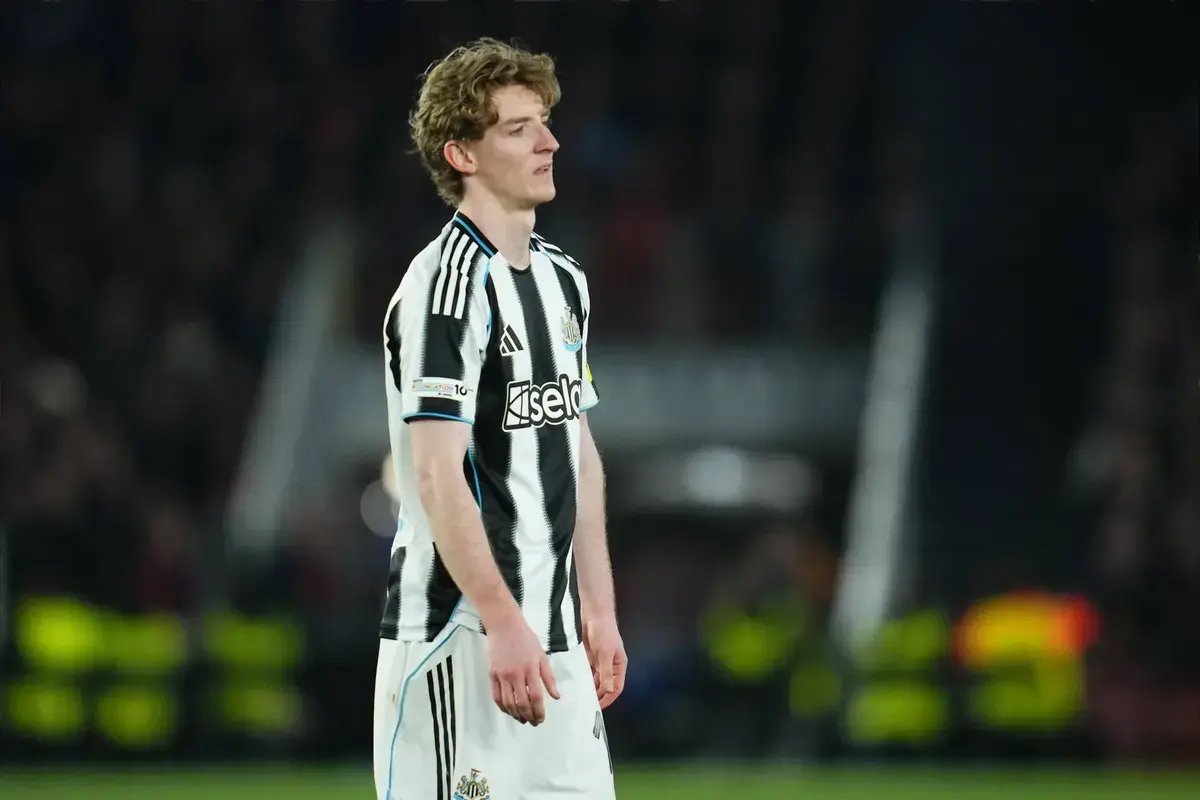 Sky Sports Reporter Claims Newcastle United Ace “Could Sign A Five Year Contract” With Another Team